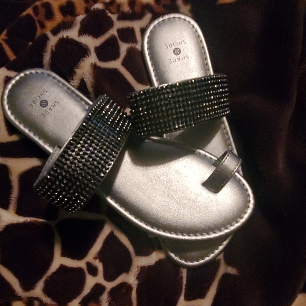 Sandals - Picture 5 of 5